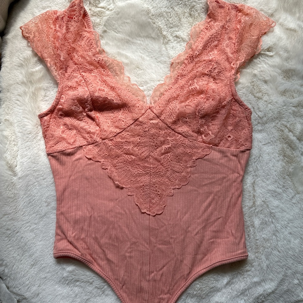 Lace V-Neck Peach Bodysuit